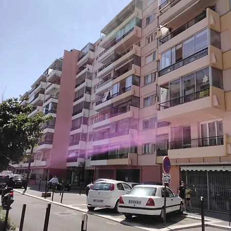 Apartment Pres De La Promenade