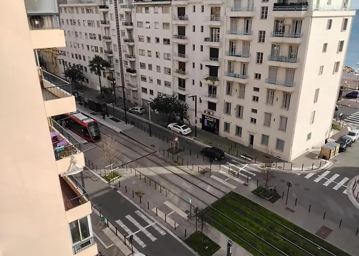Pres De La Promenade Nice